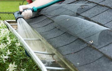 Upper Weybread gutter cleaning costs